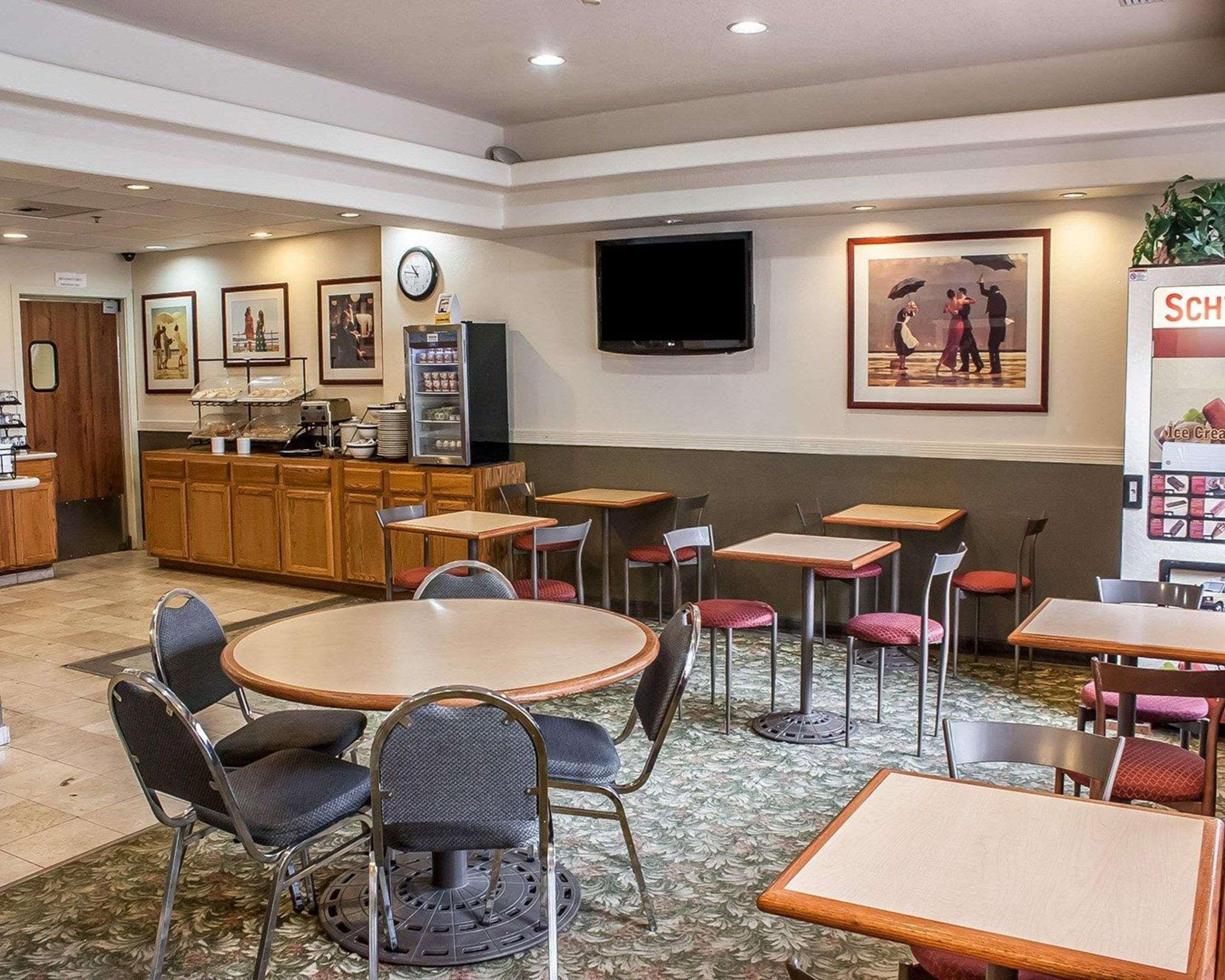 Comfort Inn & Suites Ocean Shores Buitenkant foto