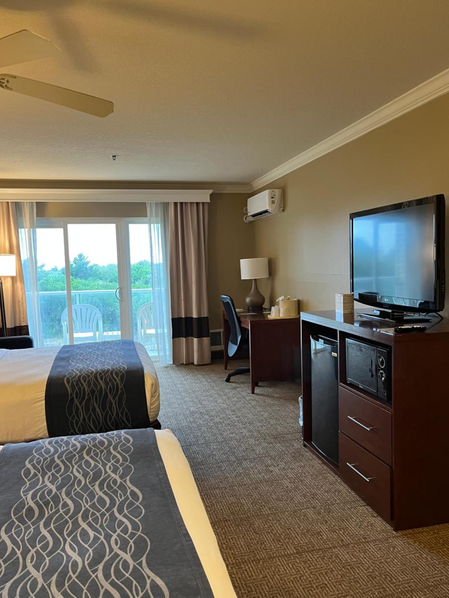 Comfort Inn & Suites Ocean Shores Buitenkant foto