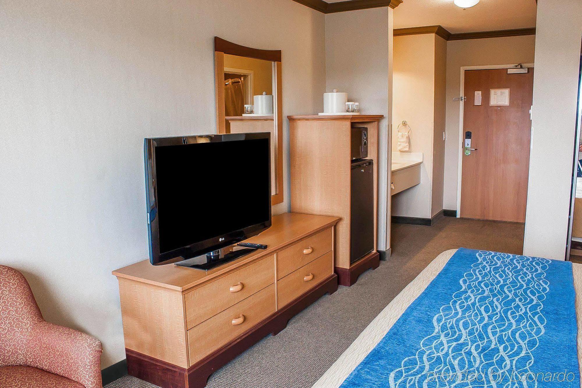Comfort Inn & Suites Ocean Shores Buitenkant foto