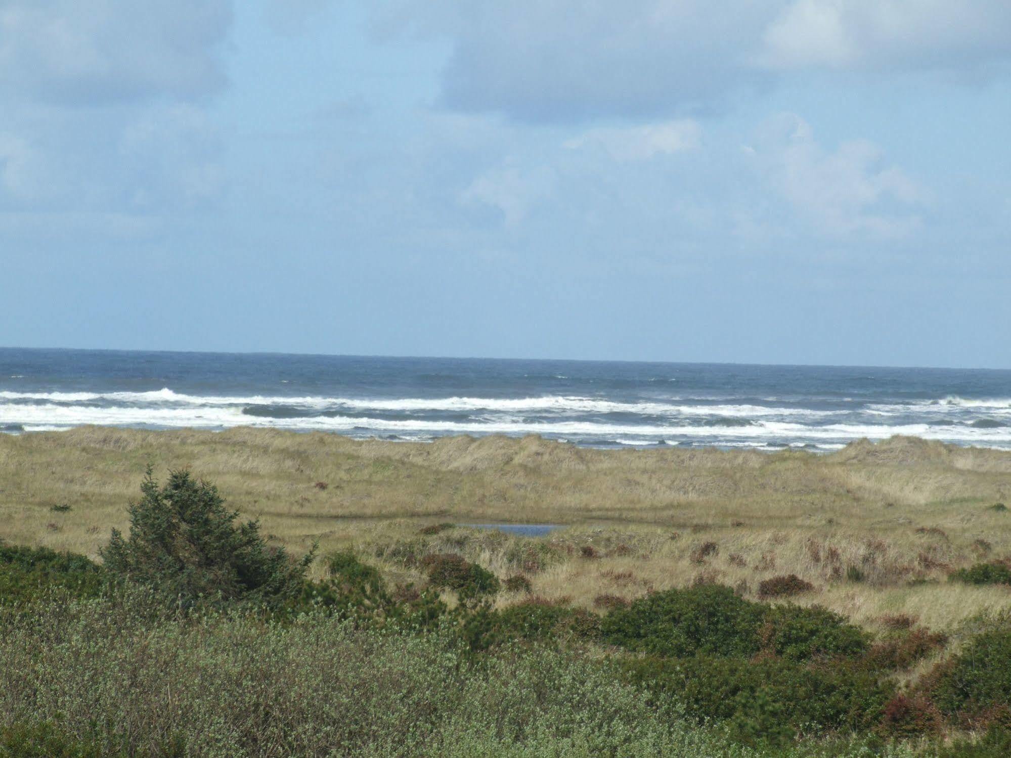 Comfort Inn & Suites Ocean Shores Buitenkant foto
