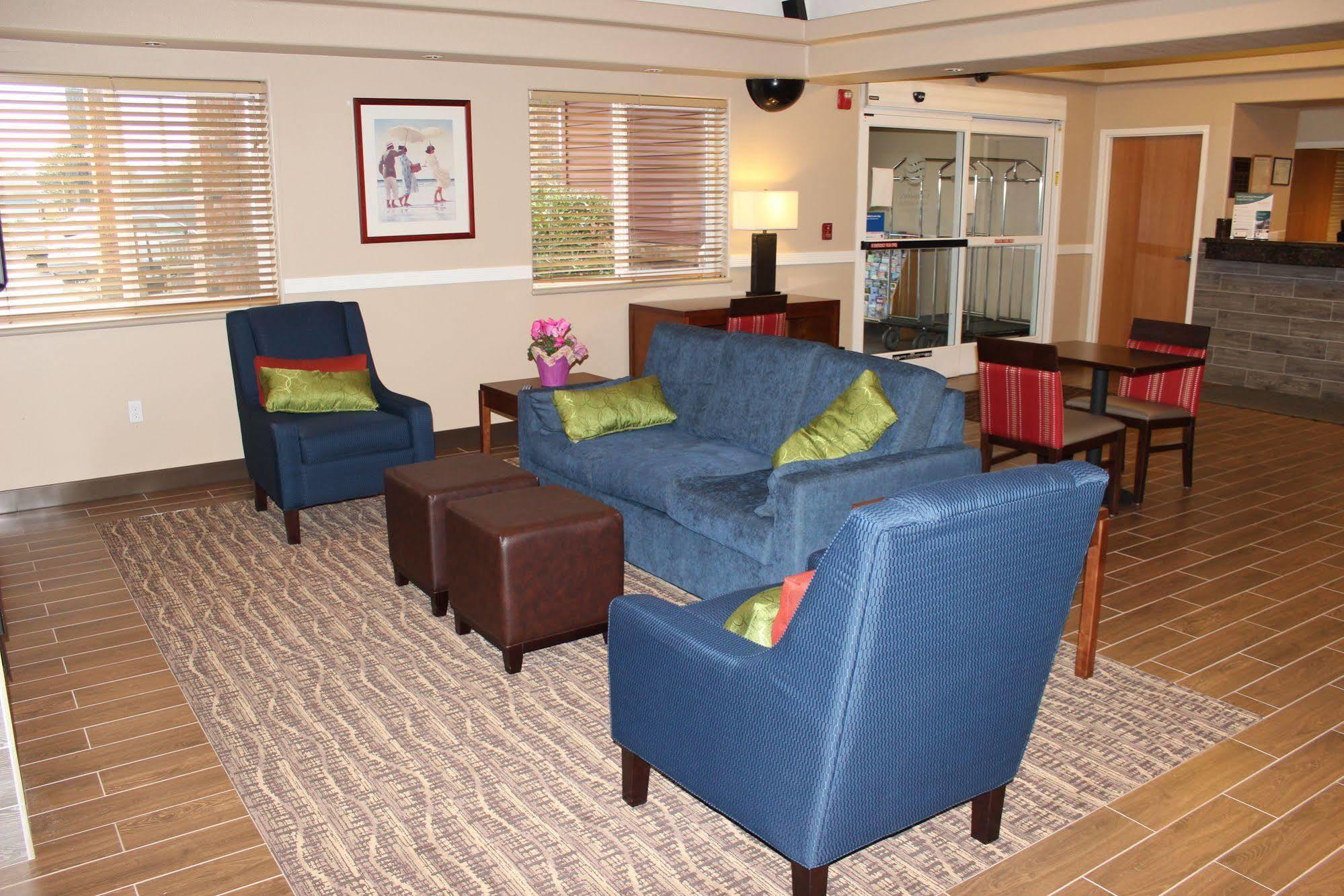 Comfort Inn & Suites Ocean Shores Buitenkant foto
