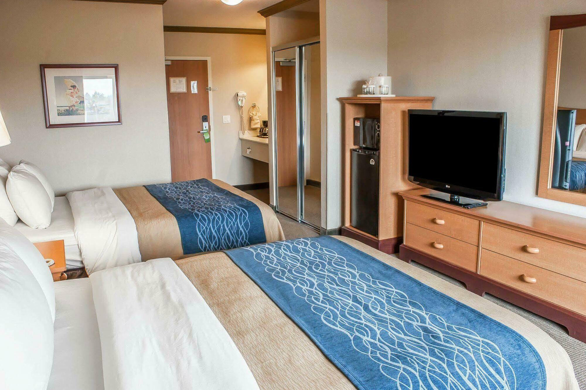Comfort Inn & Suites Ocean Shores Buitenkant foto
