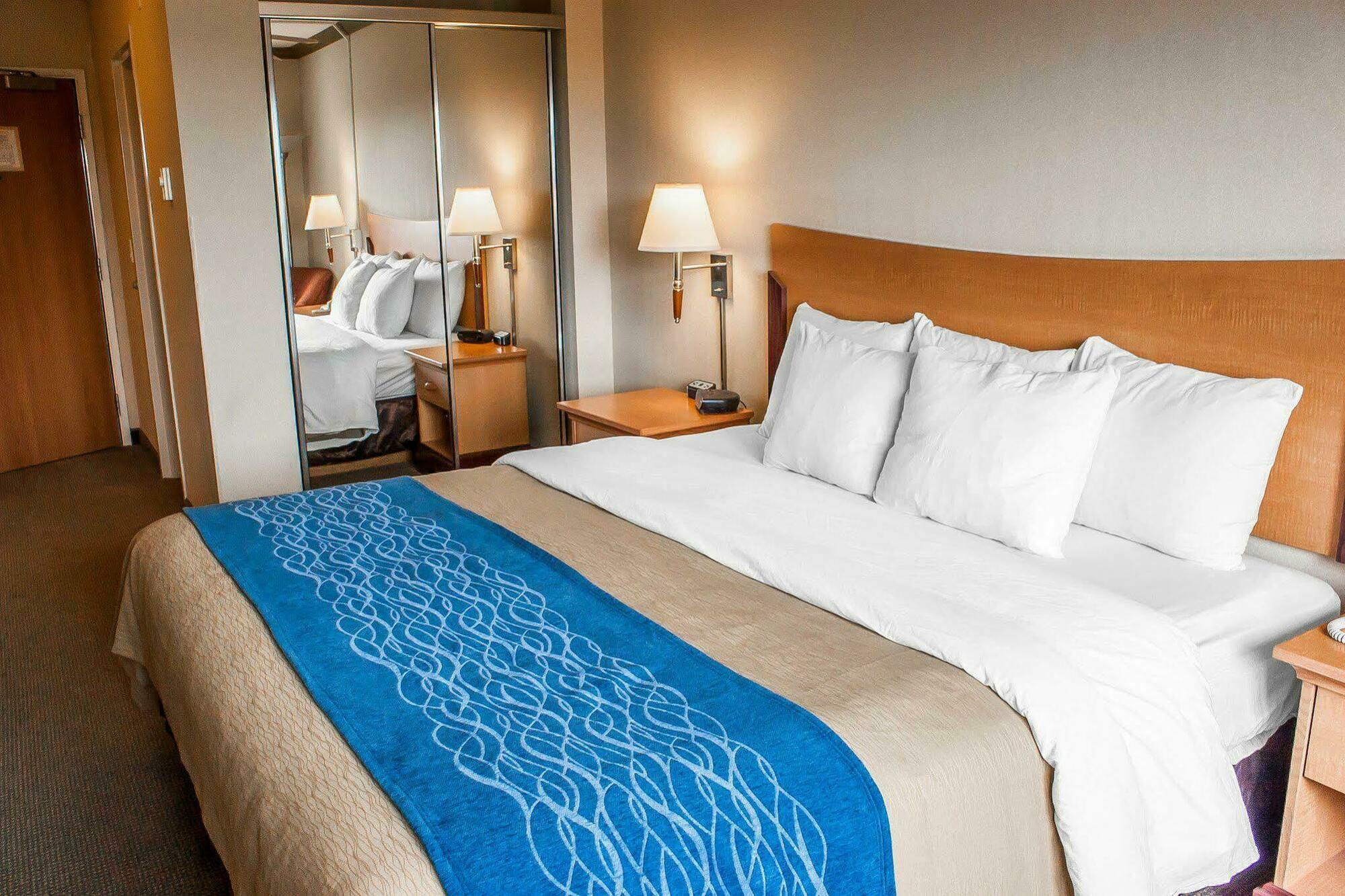 Comfort Inn & Suites Ocean Shores Buitenkant foto